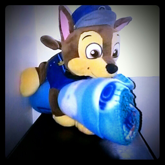 Paw Patrol plush doll and blanket. - Picture 3 of 8